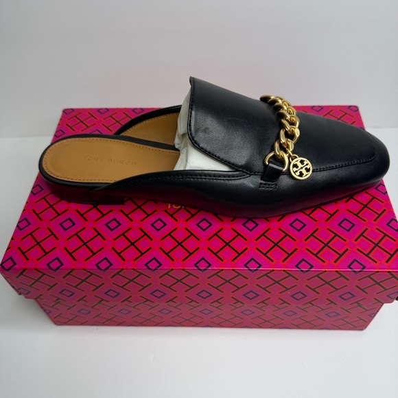 NEW TORY BURCH MINI BENTON LEATHER LOAFER SLIDE IN BLACK WITH GOLD ACCENT SIZE 8 - Picture 2 of 10